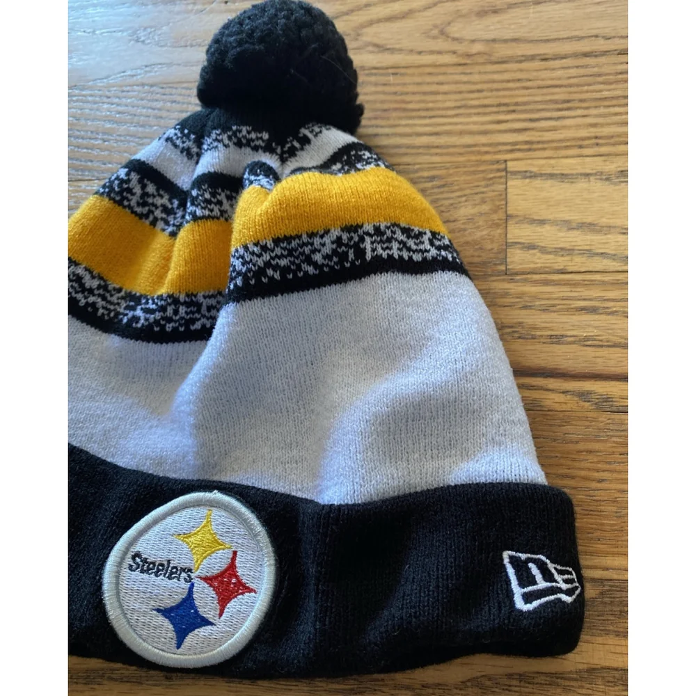 Pittsburgh Steelers NewEra Cuff Knit Hat with Pom OSFM